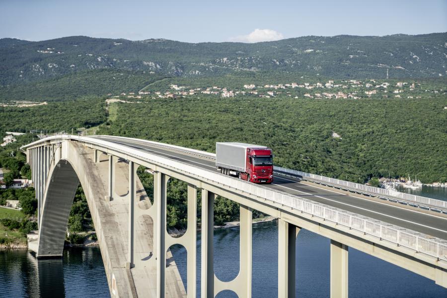  Mercedes-Benz Actros 1863 LS 4x2 (Br.963) 2018 года  (фото 6 из 60)